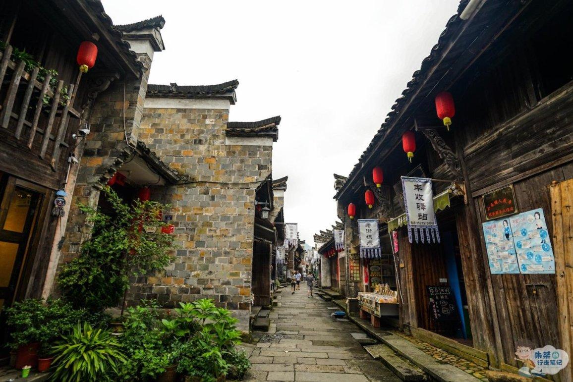 路透始祖!肖战《藏海传》低头笑路透火爆出圈!